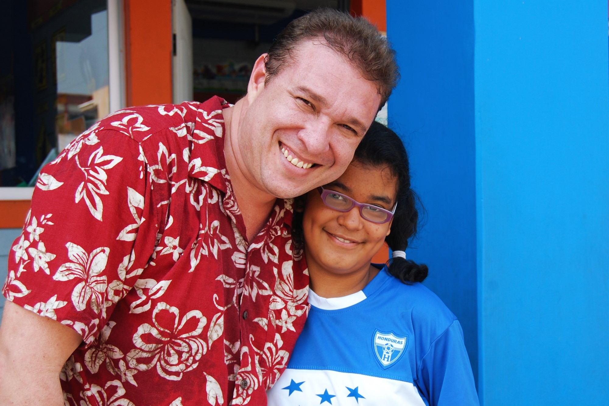 2013 - Génesis Bilingual School