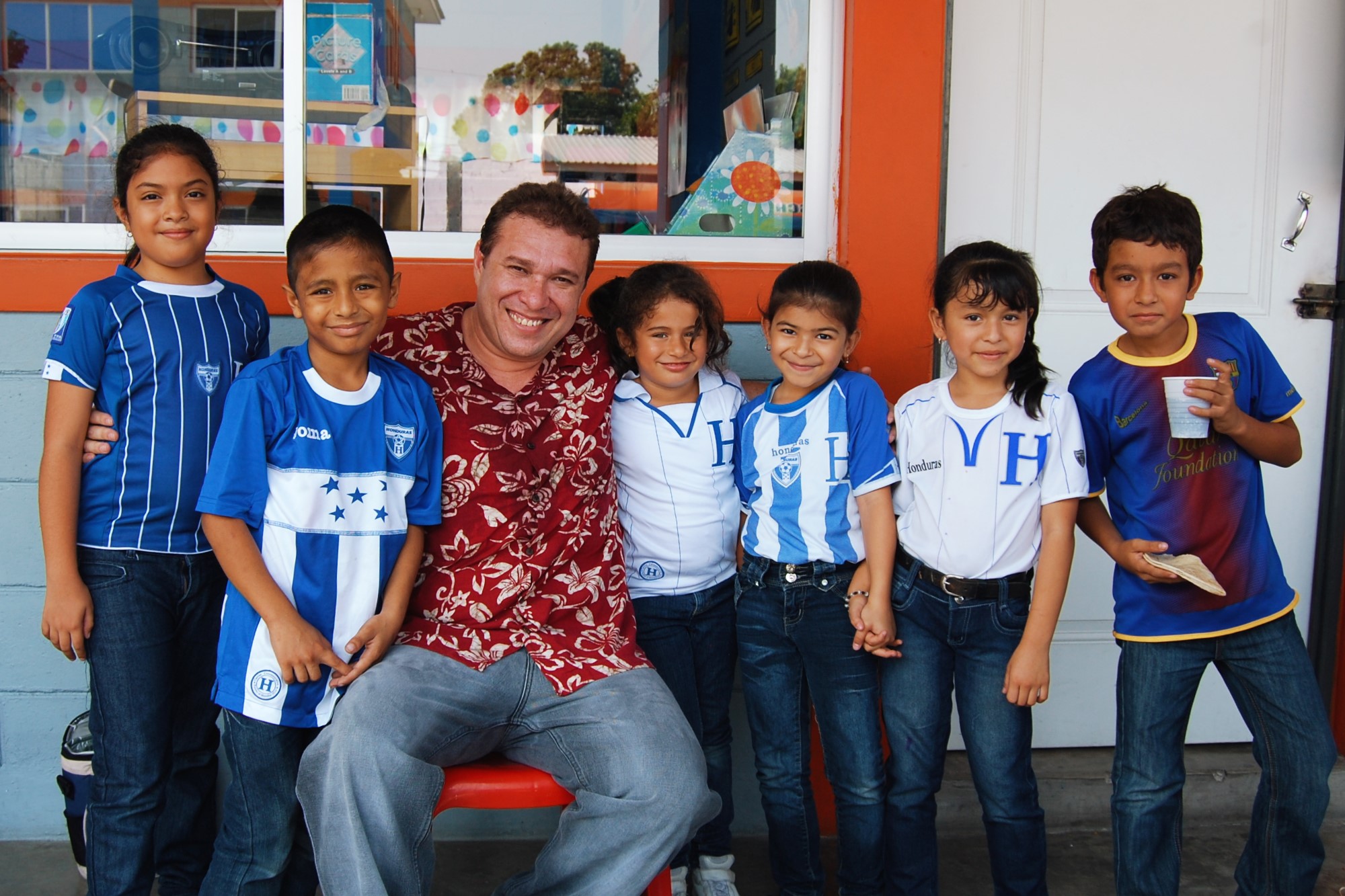 2013 - Génesis Bilingual School